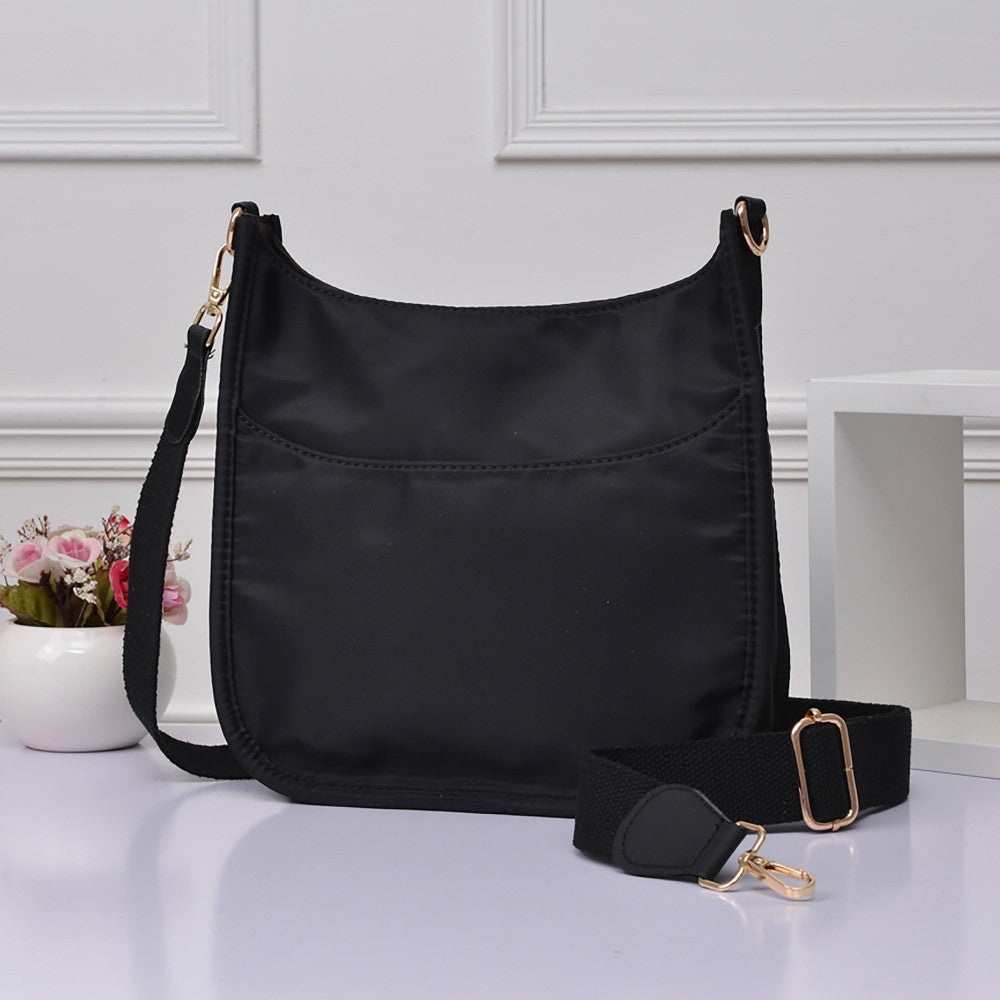 ショルダーバッグ・ポシェット Connie Belted Big Shoulder Bag Nylon Black black zipped nylon shoulder bag