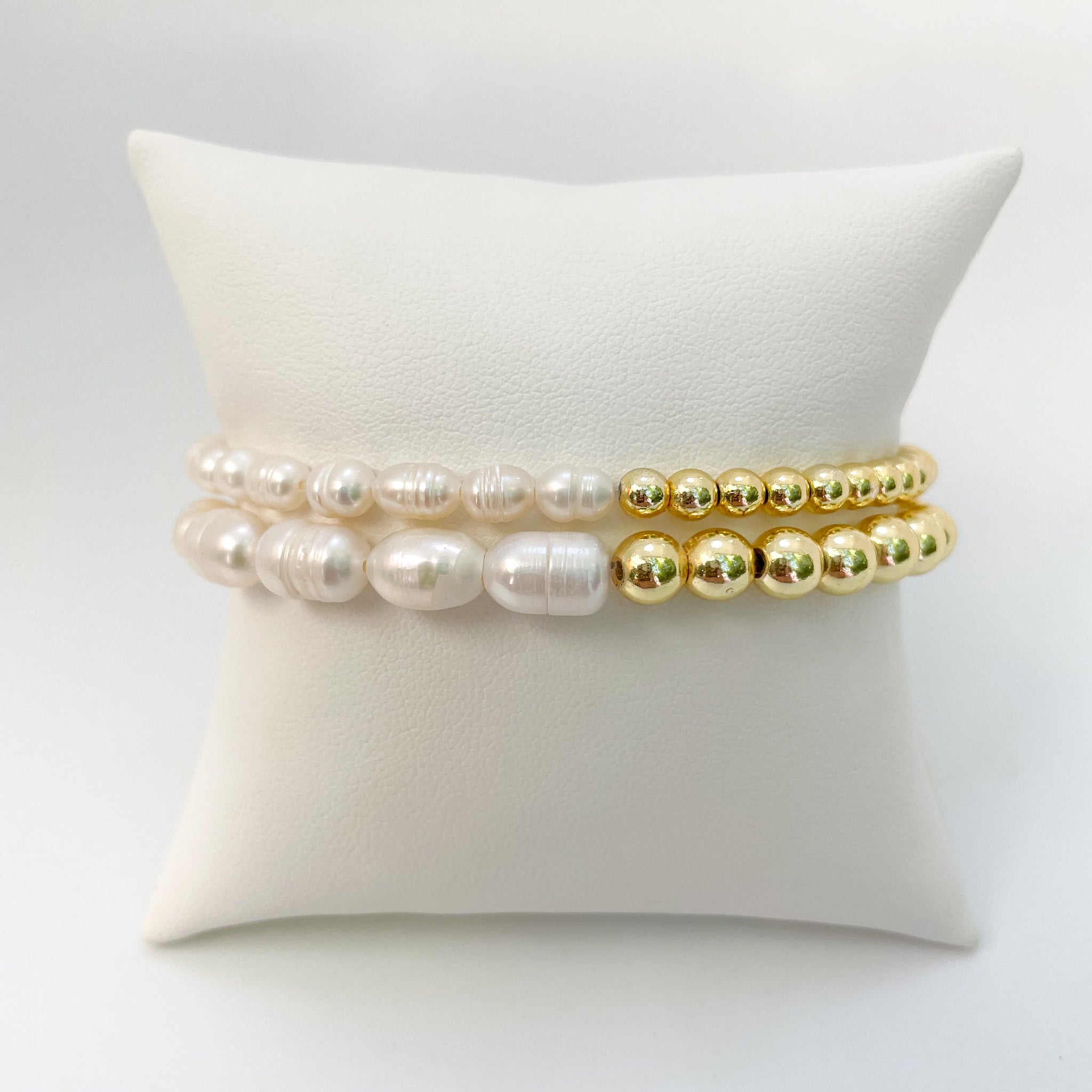 Poppy Pearl Gold Bead Bracelet