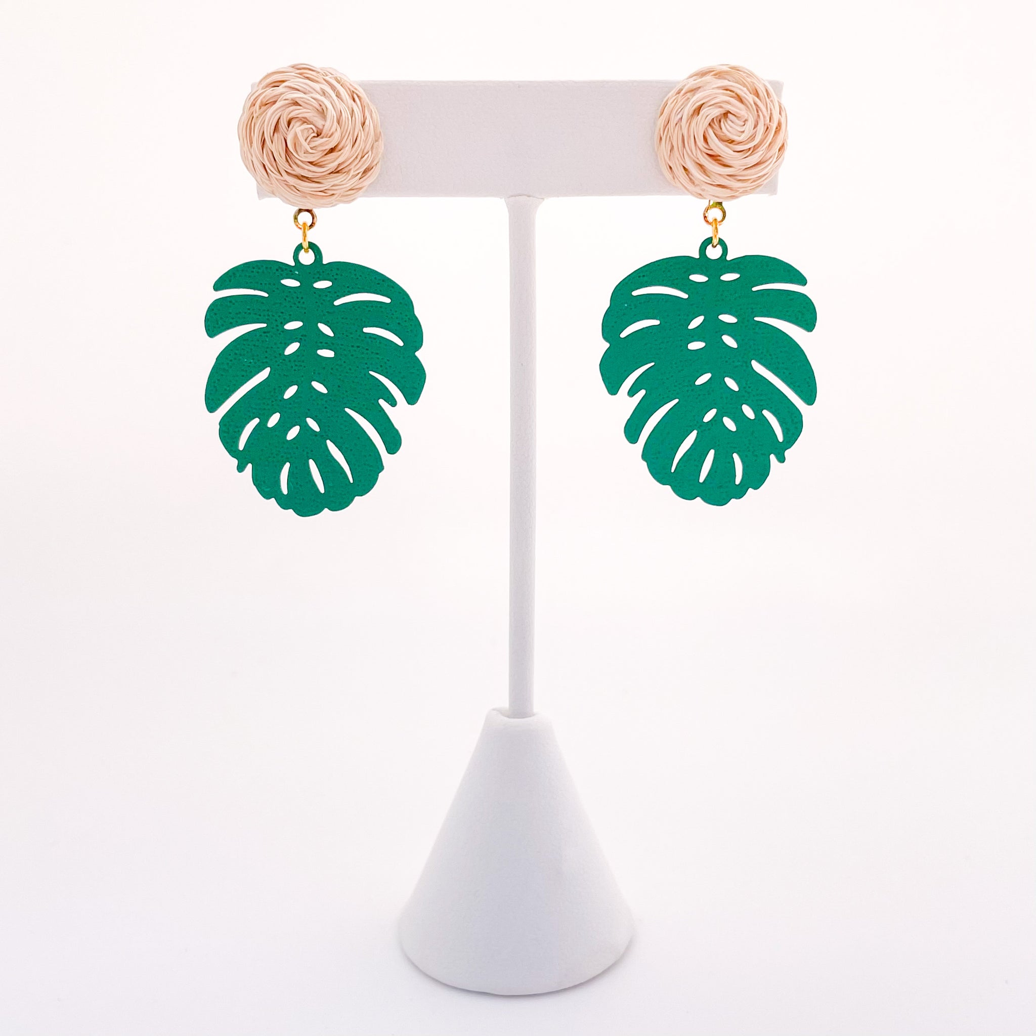 Straw Stud Monstera Earrings
